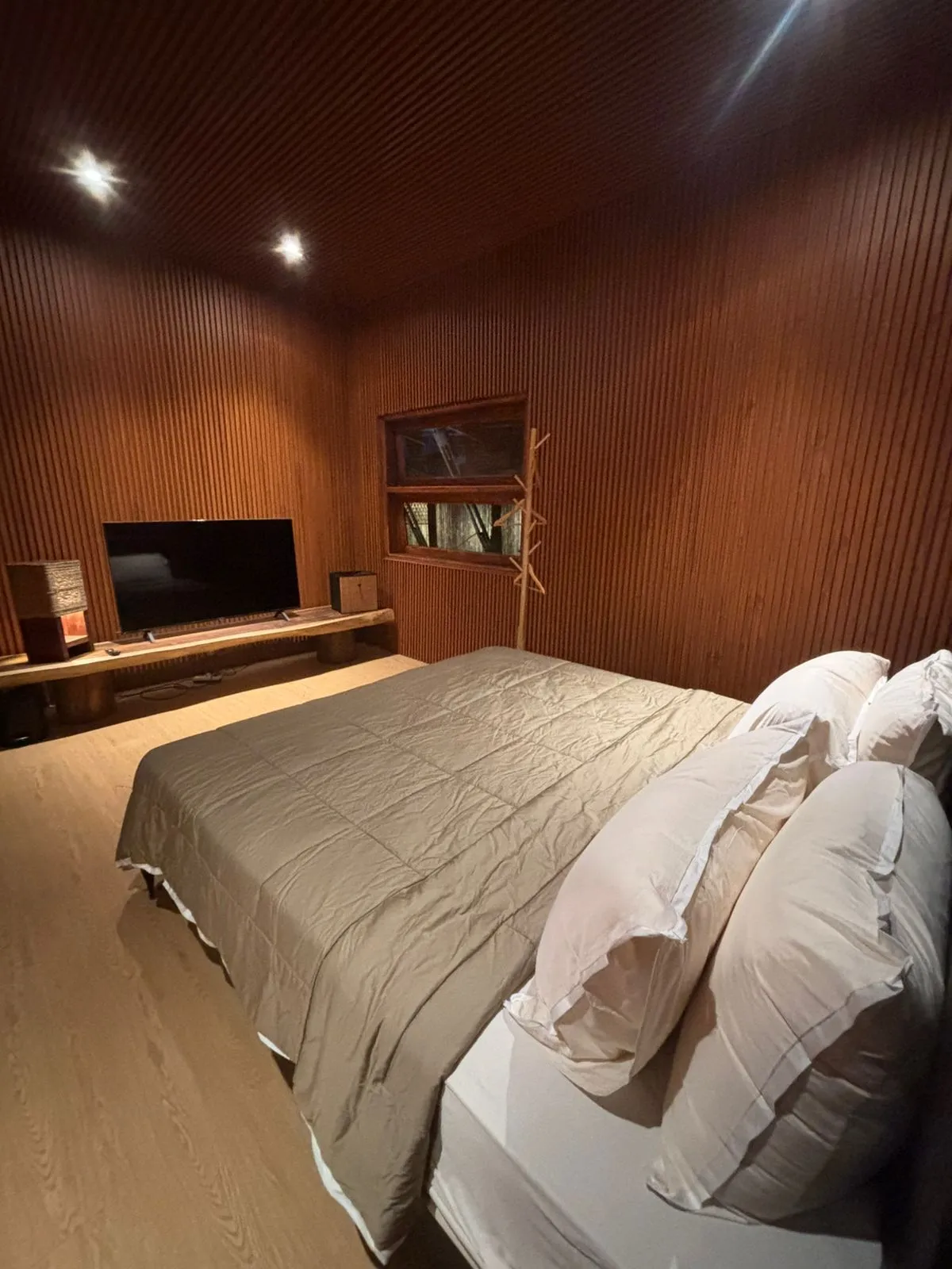 Gallery Cabin VVIP 2
