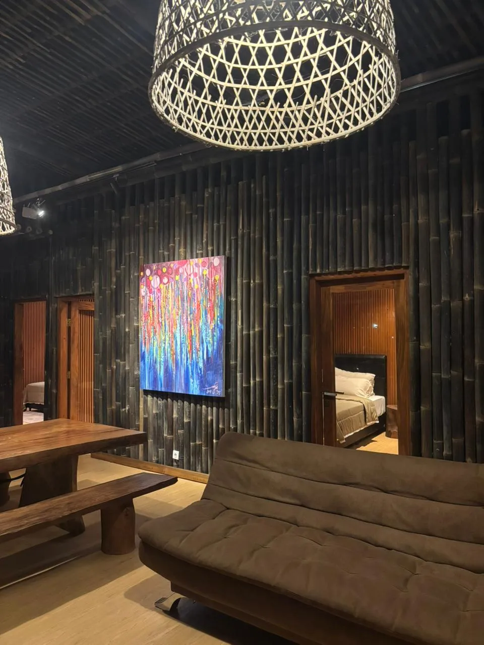 Pineus Tilu Cabin VVIP